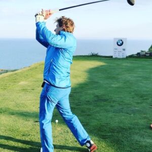 Magnús Scheving Instagram - How nice is this green? So lucky to be playing here ⛳️