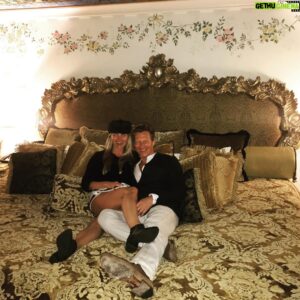 Magnús Scheving Instagram - Getting inspired in Versace’s xxl bed😄