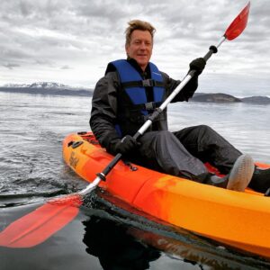 Magnús Scheving Instagram - Love to try different types of activities. I feel like the best way to keep myself young is to keep challenging myself #kayaking