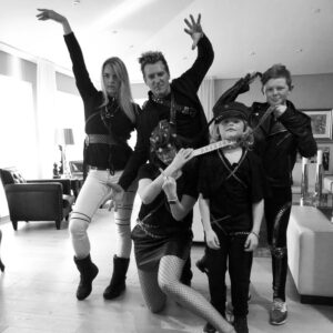 Magnús Scheving Instagram - Ordinary Eurovision evening in Iceland ... go 🇮🇸 Vote for Iceland #eurovision #bdsm #hatari #12stig