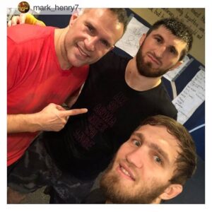 Magomed Ankalaev Instagram - 👍👍👍После хорошей работы Repost from @mark_henry7 @TopRankRepost #TopRankRepost Awesome workout with @nurmagomedov_said & @magomed_ankalaev_05 looking SHARP 👊🏼