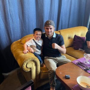 Magomed Magomedov Instagram - Рад был видеть тебя братишка @hasbulla.hushetskiy