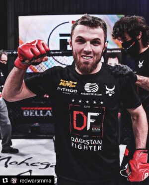 Magomed Magomedov Instagram - @redwarsmma 
・・・
🔥 Магомедов Магомедов выступит 24 июня на турнире Bellator 282 

Соперником @Magomedov_Tiger в рамках четвертьфинала Гран-при легчайшего веса станет победитель пары Барзола – Хилл 👊🏼