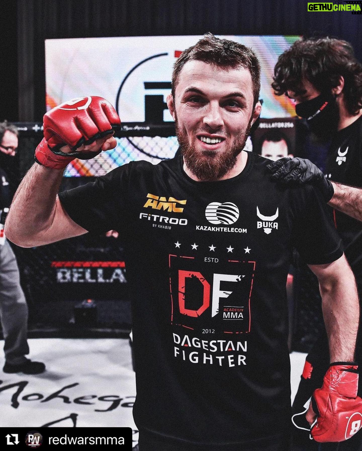 Magomed Magomedov - 2.8K Likes - @redwarsmma
・・・
🔥 Магомедов Магомедов выступит 24 июня на турнире Bellator 282
Соперником @Magomedov_Tiger в рамках четвертьфинала Гран-при легчайшего веса станет победитель пары Барзола – Хилл 👊🏼