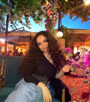 Maha Ammar Instagram - Kindness is gesture of self respect.