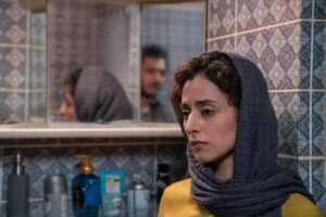Mahdokht Molaei Instagram - فیلم کوتاه «پولاروید»، منتخب دوازدهمین دوره ی جوایز آکادمی فیلم کوتاه ایران - ایسفا 

نویسنده و کارگردان: سارا سعادتمند
بازیگران: مهدخت مولایی/ آرمین رحیمیان و علیرضا ثانی فر
تهیه کننده: مهدی صحتی
تدوین: پویان شعله ور
دستیار: مرجان طبسی
مدیر فیلمبرداری: محمدرضا جهان پناه
طراحی و ترکیب صدا: آرمین ابوالصدق
صدابردار: هادی معنوی پور
دستیار: مهتا کلهر
منشی صحنه: عاطفه هادی
طراحی صحنه و لباس: حامد اصلانی 
دستیاران: مسیحا اصلانی، خسرو اصلانی 
گریم: نسیم استوار 
دستیار یک کارگردان و برنامه ریز: افشین اصلانی
دستیار دوم: شیدا گرجی
موسیقی: سهند نیک نژاد
عکاس: محسن پوریوسفیان
گرافیک : مریم برادران
رنگ آمیزی تصاویر: حمیدرضا فتوره چیان

#actor #actress #cinema #film #filmproduction #actresshot #mahdokht_molaei#theater #theaterlife