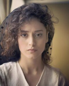 Actress Mahdokht Molaei HD Instagram Photos and Wallpapers December 2021