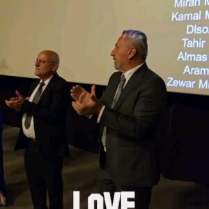 Mahir Hasan Instagram - کاتژمێر هەشتی ئەمشەومان لە سیتی سینەما کە ئەویش بلیتەکانی نەمابوو!😍