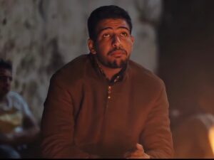 Mahmoud Amr Yassin Instagram - يلا قبل الفجر كده كلنا ندعي لسلام🙏
