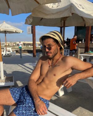 Mahmoud Amr Yassin Instagram - ⛱️⛱️