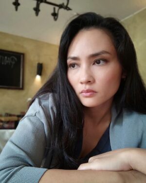 Mai Duong Kieu Instagram - No Filter needed bei dem Styling.
- Liên -

@makeupartistlayana 
@uschifromtheblokk