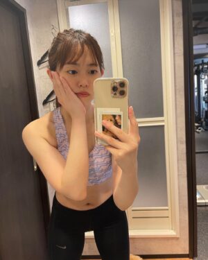 Mai Takeuchi Instagram - gym🏋️‍♂️♡
少しずつ身体の引き締めできてて嬉しい ☄︎

お尻がぷりけつ🍑すぎて困ってます。

撮影会したいな📷🩷

#gym #gymgirl 
@bijo.zukan.jp