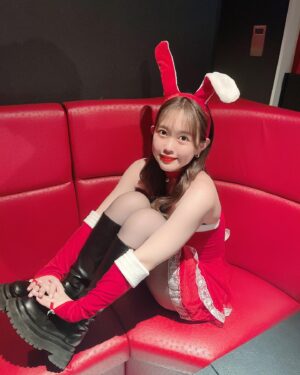 Mai Takeuchi Instagram - ...
クリスマスの余韻🎄

.
.
.
.
.
#instagood #instafashion #selfie #tbt #f4f #swag #fashion #fashionista #gravure #linogravure #被写体 #撮影 #東京 #tokyo #Japan #party #自拍 #japanesegirl #anime #cosplay
#animesong#petstagram #dogstagram #doglover #instadog #maltipoolove #コスプレ #アニソン #アニメ #グラビア 
@b_b_j.j @bijo_photo @_bijo.gram_