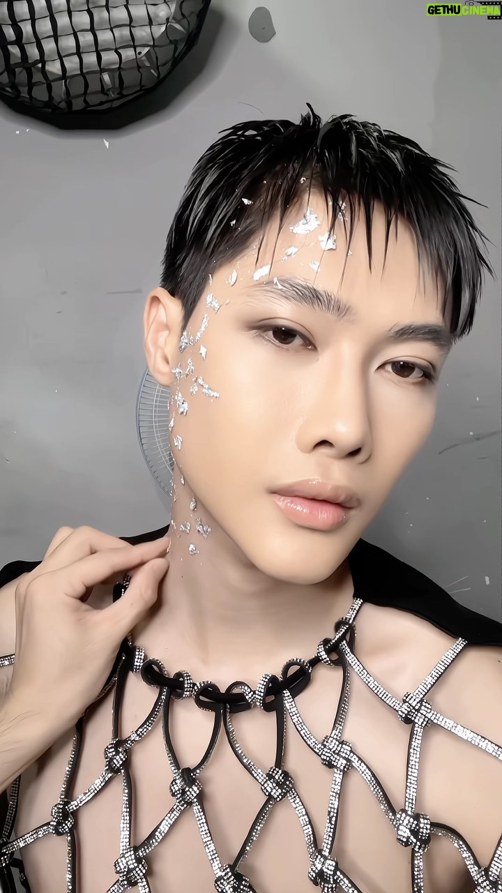 Actor Mai Vũ Luân HD Instagram Photos and Wallpapers July 2024