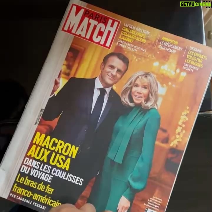 Maïmouna Doucouré - 2.3K Likes - Quatre jolies pages dans le magazine PARIS MATCH pour parler de mon film HAWA. ✨
Merci à @parismatch 🙏🏼
Hawa est toujours disponible sur @primevideofr , gratuitement pendant un mois. 🔥
Team 🤩 :
Assistante : @sarahmakaille
Hair : @mahery.hair
Make up: @biancvmua with @hapsatousybeauty
Styliste : @doli.grace @lexclusivelofficial
Outfit : @daname_paris with @stationservice
Photographe : @dorianprost
#hawalefim #hawa #promo #parismatch #primevideo #shootingphoto #interview