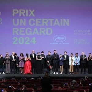Maïmouna Doucouré Instagram - Remise des Prix Un certain Regard 🏆
Bravo à tous ces incroyables talents ! 

Mention spéciale
NORAH
de Tawfik Alzaidi ler film

Prix de la Jeunesse
VINGT DIEUX de Louise Courvoisier
1er film

Meilleure Actrice
ANASUYA SENGUPTA dans The Shameless 

Meilleur Acteur
ABOU SANGARÉ dans L’Histoire de Souleymane

Meilleure Réalisation ex aequo
ROBERTO MINERVINI
pour Les Damnés
RUNGANO NYONI 
pour On Becoming a Guinea Fowl

Prix du Jury
L’HISTOIRE DE SOULEYMANE de Boris Lojkine

Prix Un Certain Regard
BLACK DOG de Guan Hu

MERCI @chanelofficial pour ce total look 💕🙏
. 
.
. 

#cannes  #juryuncertainregard #uncertainregard #films #director  #cannesfilmfestival #paris #cinema #travel  #film #love #southoffrance #photography  #cannesfrance  #fashion #festivaldecannes  #art #movie  #cannesisyours #instagood #lifestyle #redcarpet #redcarpetcannes