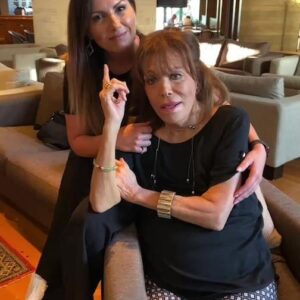 Actress Mairi Hronopoulou HD Instagram Photos and Wallpapers February 2023