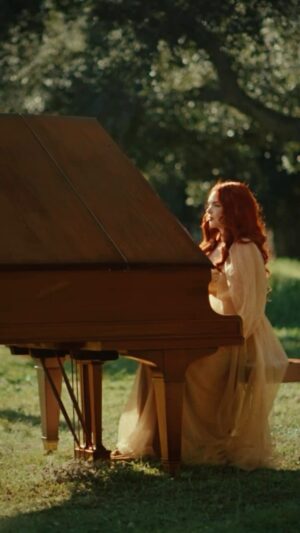 Maisy Kay Instagram - Surprise! The official music video for “Sunlight” is coming out tomorrow, March 26th at 9am PT. I loved filming this video and I can’t wait to share it with you all 🥰