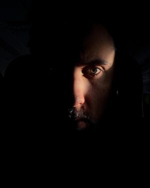 Maksim Golopolosov Instagram - Пиздуй на тёмную сторону 🌒