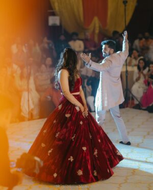 Malavika Jayaram Instagram - Mr and Mrs Nav ✈️❤️

Lehenga : @labelshireenshahana
Sherwani : @raahat_by_paritha 
Makeup : @mishlak_ 
Hair : @mani_stylist_ 
Photography : @_whiteline_photography_ @magicmotionmedia 
Wedding decor : @elysian.dreamscapes