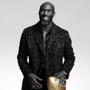 Malcolm Jenkins Instagram - I never once growing up thought to myself *I want to write a book one day.* But, after making it through the whirlwind of experiences that come with a life in the NFL, as an entrepreneur, as an activist, as a father of two beautiful girls and as someone who learned a lot of hard-won lessons along the way, I was compelled to tell my own story in my own words. 

I've put it all on the table and gave it everything I had in hopes that you will know the truth about my life thus far, the stories you heard and the stories you didn't hear.  I also want you to know the truth about never told stories on "winning" and what that really means and to apply it to your own life. 

Also, I said to myself,  if I am going to tell my own story then there is only one way to do it; raw and unfiltered. 

You know it's not always about silencing the doubters, sometimes you have to prove yourself wrong and silence your own negative thoughts.

I never thought that I would write my own memoir. But I did… 

Live your life as if everyday is a page in your own story. Do things that you never thought you would!

Official book launch of 👉What Winners Won't Tell You👈 is on 10.3. Get your copy.

 Link in bio. 

@tayojr is photographer 
@inisikpe is stylist 
@l_enchanteur  custom Jewelry

#Memoir #Autobiography #Nonfiction #NewBook #Bookstagram #AmReading #MustRead #GoodReads #SelfHelp #SelfImprovement #PersonalGrowth  #SportsPsychology #AthleteMindset #MentalToughness #OvercomingDoubts #SilenceCritics #ProveYourself #GrowthMindset #BlackExcellence #superbowlchampion #entrepreneurialmindset #footballislife  #WhatWinnersWontTellYou