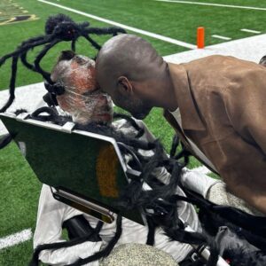 Malcolm Jenkins Instagram - Steve Gleason is in his Halloween costume! 

Learn more about ALS and help find a cure https://teamgleason.org

#neworleanssaints #whodat #saintsnation #stevegleason #als #alsawareness 
#mnd #madebyeyes #cureALS #endALS #LouGerigsDisease
#AmyotrophicLateralSclerosis