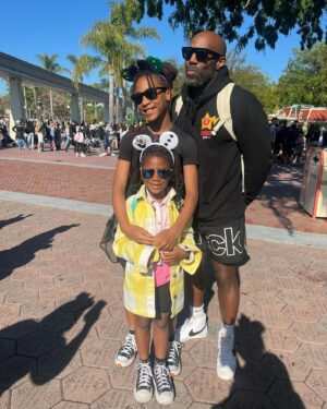 Malcolm Jenkins Instagram - Scenes from spring break in LA: 
- old friends 🐶
-newer friends 💃🏽
- beach day 🏖️
- Disneyland 🎢
- rest 🧘🏾‍♂️

It was a fun filled week, now it’s back to the matrix 🔌