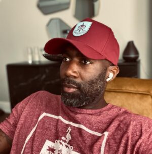 Malcolm Jenkins Instagram - Cheering on @burnleyofficial 
Up the Clarets 
Welcome back to the Premier League!