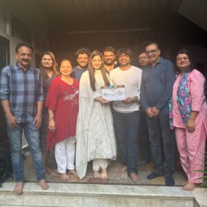Malhar Thakar Instagram - Starting something new! Coming up with a gujarati web series! Details coming soon.. 💫

Do give your love and blessings ❤️

Produced by : @magnet.media.films @bhavesh_2806 
Directed by : @kartaviya_shah 
DOP : @tapanvyas 

Starring : @malhar028 @ujjvaldave @iamshivanibhatt @morli_patel_actor @kalpatel251968 @archan.trivedi @vaibhavi.bhatt 

Costumes by : @ameelmacwan 
Hair & makeup : @parthu_makeover @patelkomal2391 

#webseries #gujarati #newproject #newbeginnings #comingsoon #pujajoshi #malharthakar #puja 🧿