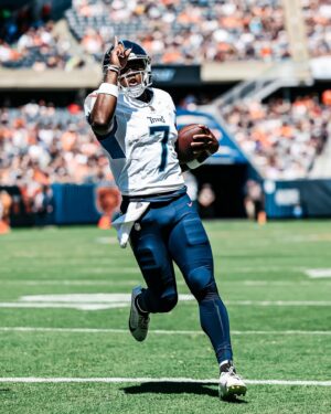 Malik Willis Instagram - Malik Willis scores on the Titans first possession of preseason. ☝️
•
📺: Watch #TENvsCHI on NFL 