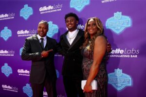 Malik Willis Instagram - Chosen 1 
🙏🏾 TGFE