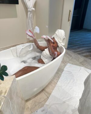 Malika Instagram - A few unique moments, one big ol vibe.