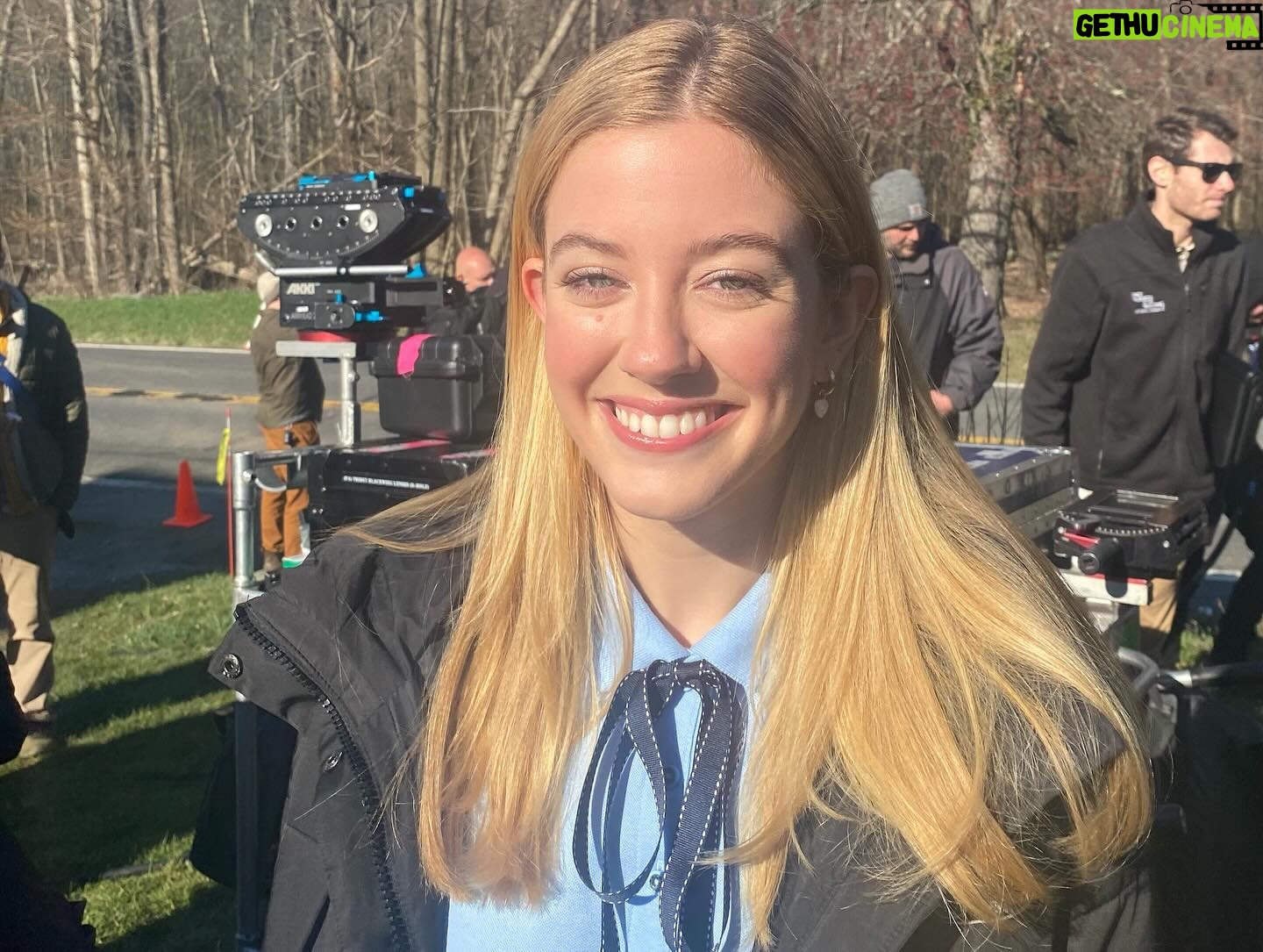 Mallory Bechtel - 9.8K Likes - Cheezin because eps 1 and 2 are OUT !!! 😇🥀#PLLSummerSchool is now streaming on @streamonmax. @prettylittleliars