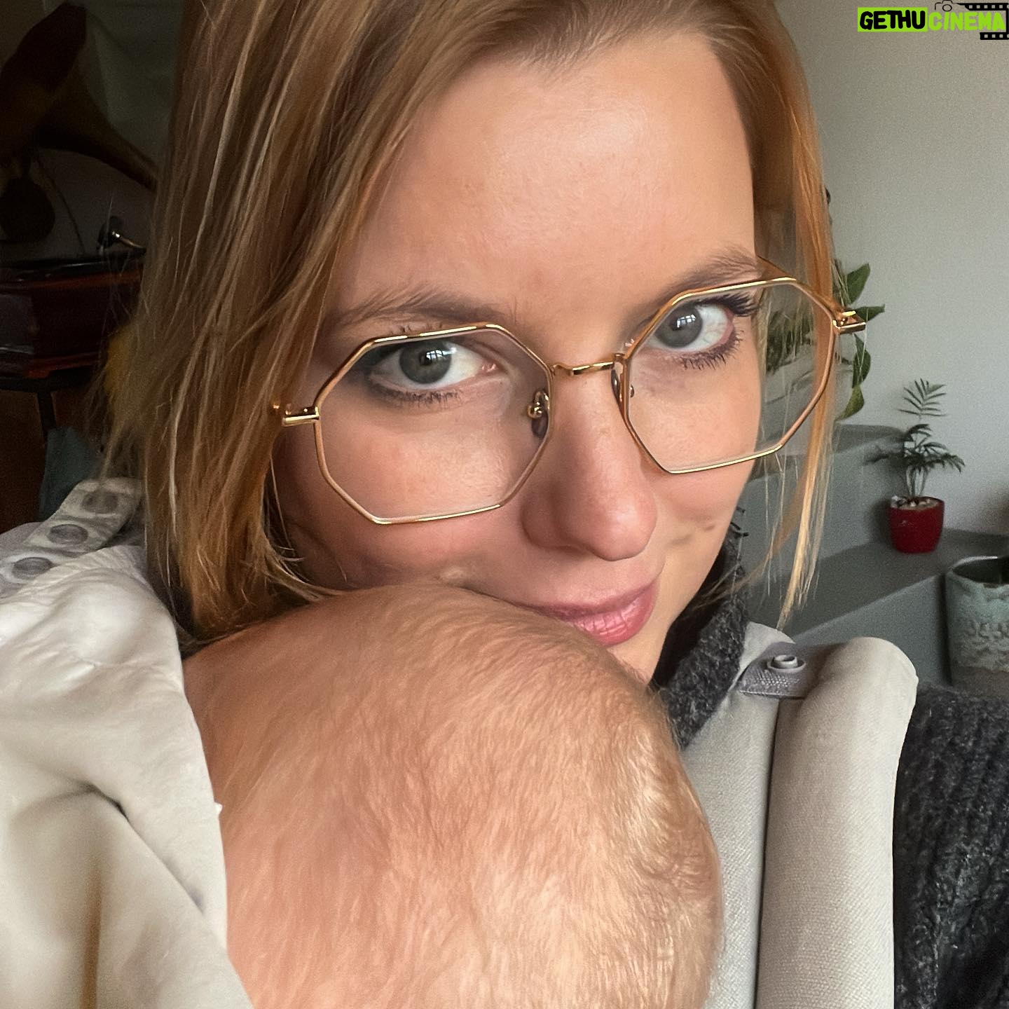 Malvína Pachlová - 644 Likes - Nejvoňavější hlavička… znáte to? Och #love #mygirl #loveher #❤️