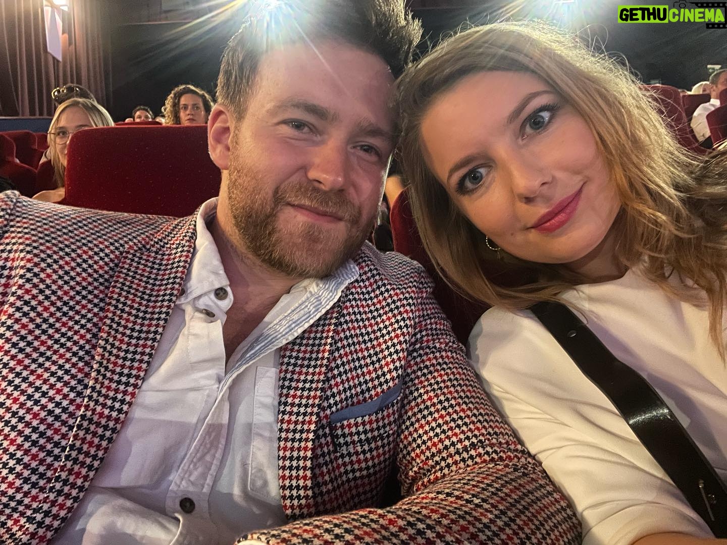 Malvína Pachlová - 502 Likes - Včera jsme byli s @milanligac na premiéře filmu @nikdy_nehovor_nikdy_ bylo to po hodně dlouhé době, co jsme byli sami dva bez Nolinky a já byla asi po dvou letech v kině. Byl to krásný večer a film nám udělal takovou radost. Musím říct, že jsem dlouho neviděla něco takhle milého a vtipného. Myslím, že to bude film, který si budu každý rok pouštět ráda znova a znova. Úžasné herecké výkony v čele s @terakost Tomáš Maštalír @lenka_krobotova a všichni ostatní. Moc děkujeme za krásný večer, držíme palce ať máte plno. #premiere #movie #cinema @bontonfilm #together #date #❤️