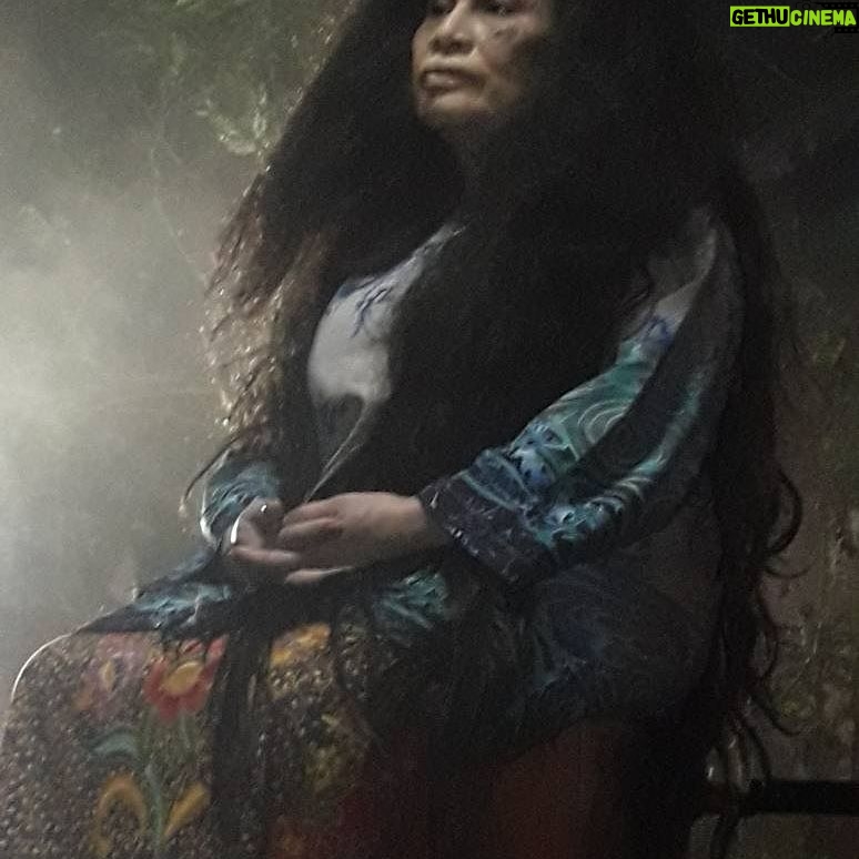 Mamat Khalid - 1.9K Likes - Hantu Kak Limah versi Rembrandt oleh Jack Rahmad. Mekap Ella Sandera. Wordrob Natasha Ibrahim. Art Kaz Ishkak. Foto Rab Khalid.. #lawakgiler #repost