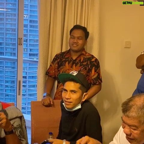 Mamat Khalid - 7.5K Likes - ahmad yassin rockin' in da house!