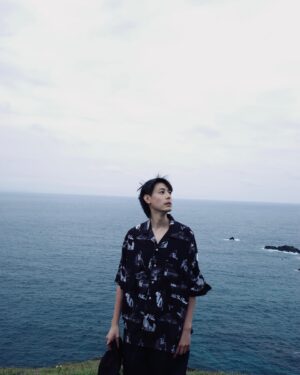 Man-Ting Chiao Instagram - 我喜歡
你用盡全力盛開的樣子，即便帶著刺。

#ootd 
#mood