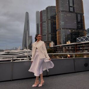 Manasi Parekh Instagram - Gujju’s taking over Sydney!! Can you guess the films I have done with the actors in the fourth pic?? First 10 comments will get a sweet message from me😍

#igff
.
.
.

Stylist - @styleitwithniki
Outfit - @eos__couture
Jewellery - @edges_jewellery
