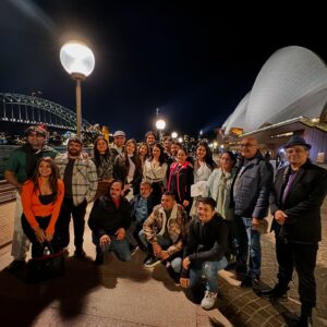 Manasi Parekh Instagram - #Sydney #Day1 #internationalgujaratifilmfestival