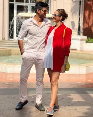 Manav Gohil Instagram - You complete us. Thank you for lending the warmth and nourishing the family with your love and compassion. 
Without you the ship wouldn’t have sailed this far!! 
HBD @shwetakawaatra ♥️♥️