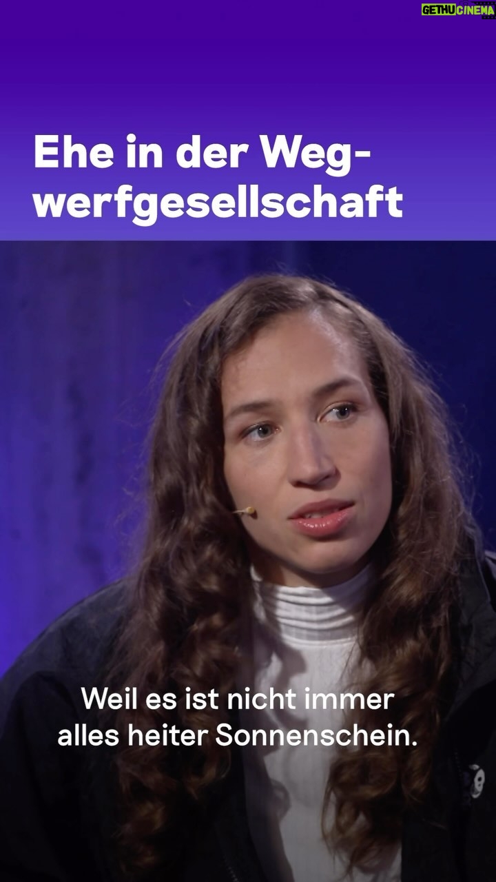 Mandy Böhm - 0.9K Likes - Wie geht ihr damit um, wenn die rosarote Brille weg ist?
@mandy_monster_mma ist MMA-Kämpferin und hat mit @deepunddeutlich über den Sport, ihre Ehe und Klischees gesprochen.
Den ganzen Talk mit Mandy Böhm findet ihr in der @ardmediathek. Link in der Bio!
#deepunddeutlich #mandyboehm #ehe #ardmediathek