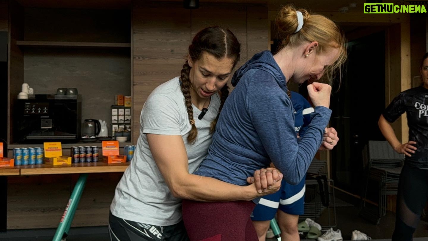 Mandy Böhm - 241 Likes - "Schritt für Schritt zum perfekten BACKTAKE im Rahmen des Women's Empowerment Camps! 💪🤼♀️ Hier lernen Frauen, durch Kampfsport mehr Selbstbewusstsein aufzubauen. #GrapplingSkills #Rückengriff #WomenEmpowerment"