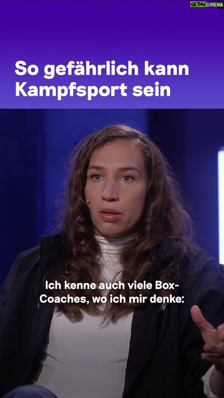 Mandy Böhm - 1.3K Likes - Würdet ihr für eure Passion so krasse Folgen in Kauf nehmen?
@mandy_monster_mma liebt MMA – sie weiß aber auch, wie gefährlich es sein kann. Warum sie trotzdem regelmäßig in den Ring steigt, welche Gefühle sie dadurch rauslassen kann und warum Mandy sich als Vorbild für junge Mädchen sieht, erzählt sie bei @deep.und.deutlich.
Den ganzen Talk könnt ihr in der @ardmediathek ansehen. Link in der Bio! #mma #ufc #monsternation #mandyboehm #deepunddeutlich