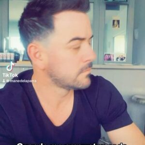 Mané de la Parra Instagram - Cuando me preguntan ¿cada cuando se te antoja una cervecita ? Jajaja sígueme en TikTok  #humor #comedia #cerveza #siempre #manedelaparra