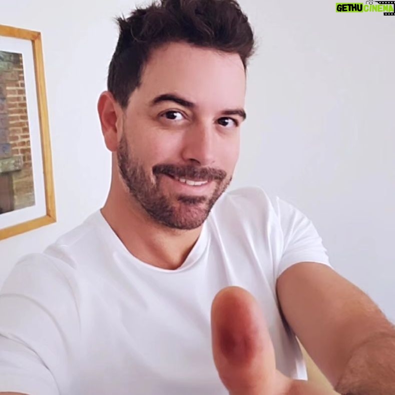 Mané de la Parra - 3.1K Likes - YO YA VOTE !! Que ni las filas, el calor ,la contaminacion ni nada te detenga a expresar tu opinión en las urnas ! El voto es tuyo que nadie te diga que hacer ! Partícipa Hoy !!! Eres de los que decide o de los que se callan ? #vota