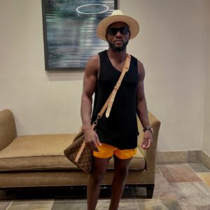 Manel Kape Instagram - Too Blessed to be Stressed 🫶🏾☀️🌹❤️👧🏾 .