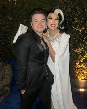 Manila Luzon Instagram - The beautiful people were out last night at the @ejaf Oscar Party helping raise nearly $11 million for AIDS research 🤍 #EJAFOscars