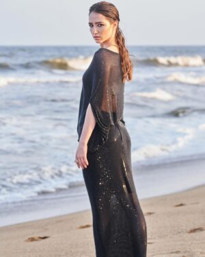 Manisa Tait Instagram - 🌤️🐚✨🪩

For @aguisebymandirabansal 
📸 @sri6venkat
Makeup @essy_zote 
Hair @puii_c_ammy 
@nacjewellers