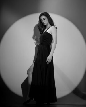 Manisa Tait Instagram - 🖤🖤

For @manithiclothing 
Photographer @muraliphotographie 
Makeup @deepartmakeup